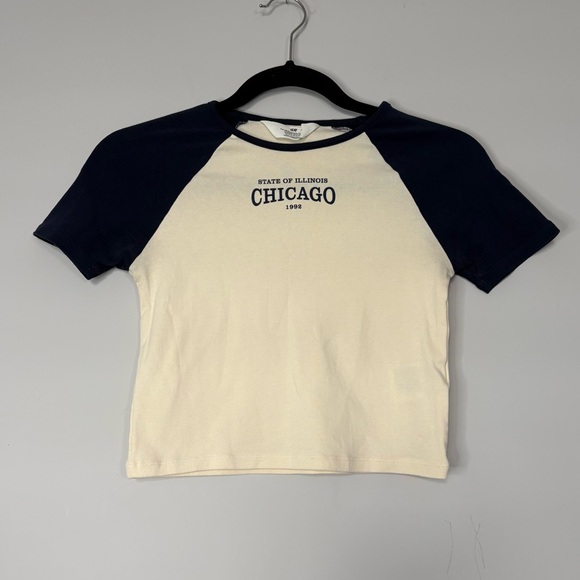 H&M Other - H&M Youth Chicago Illinois Trendy Baseball Tee Navy Blue & Cream